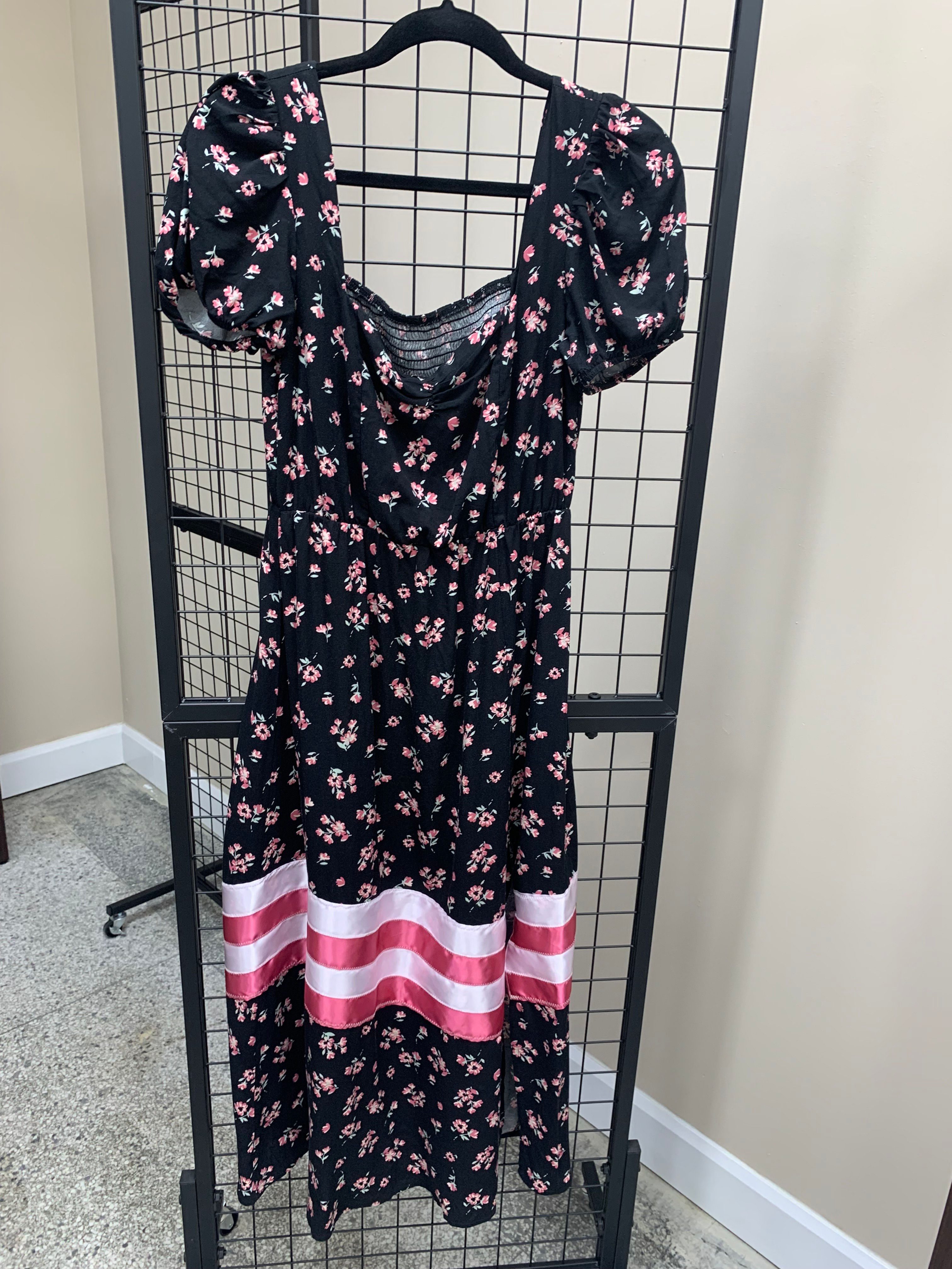 Black Floral Ribbon Dress with leg slit