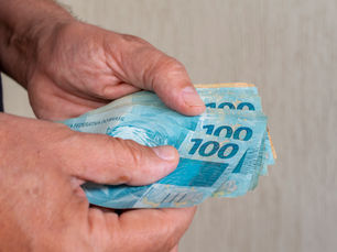 Concorrentes Pagando Percentual para Médicos: Como Proteger e Fortalecer o Seu Laboratório