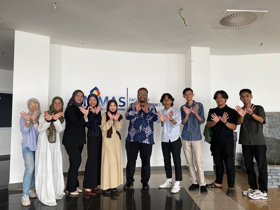 Prof. Dr. Faisal Khan (center), together with the 2025 members of FAAK Lab.