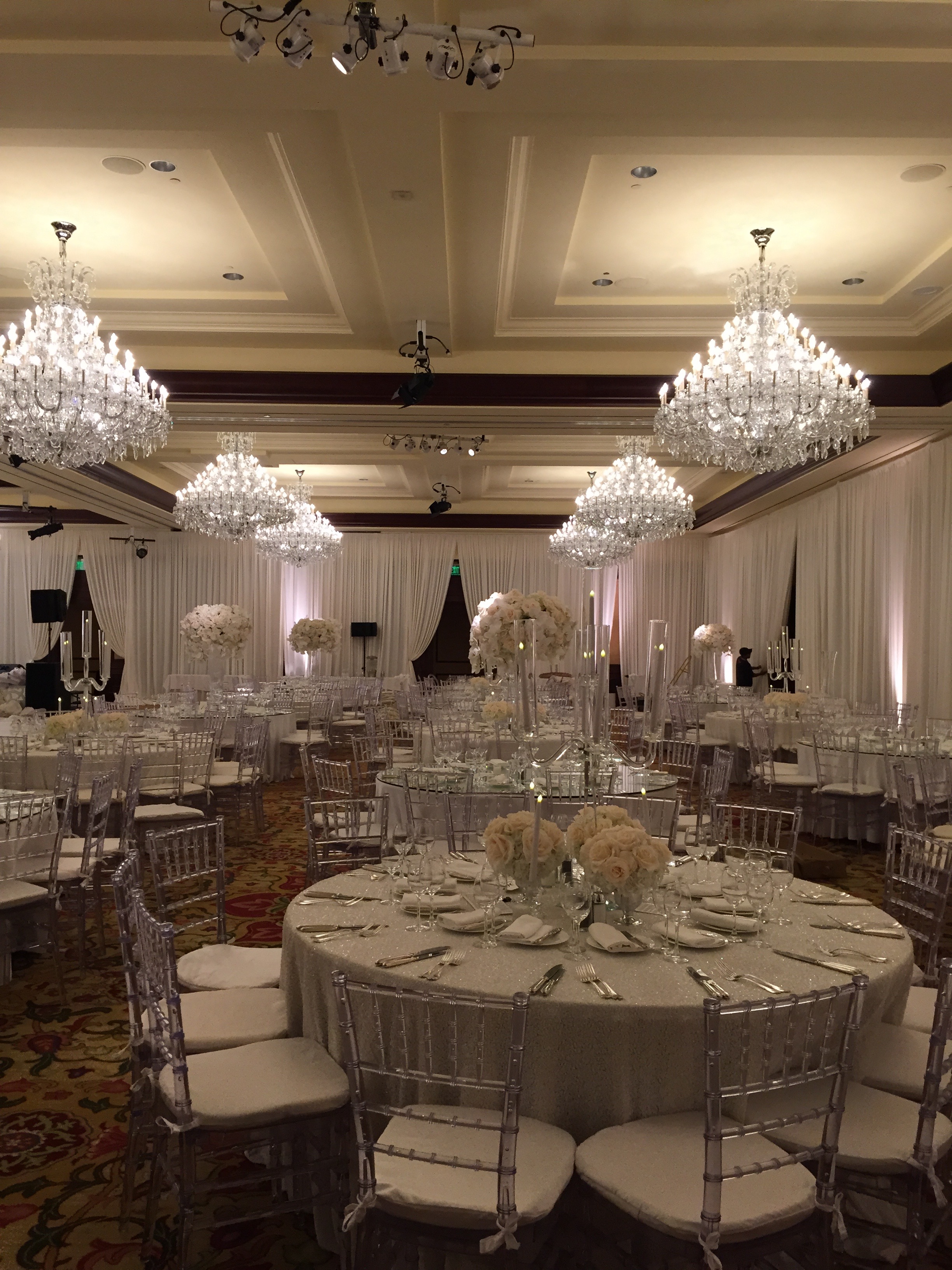 Hollywood Event Rentals Wedding Planner