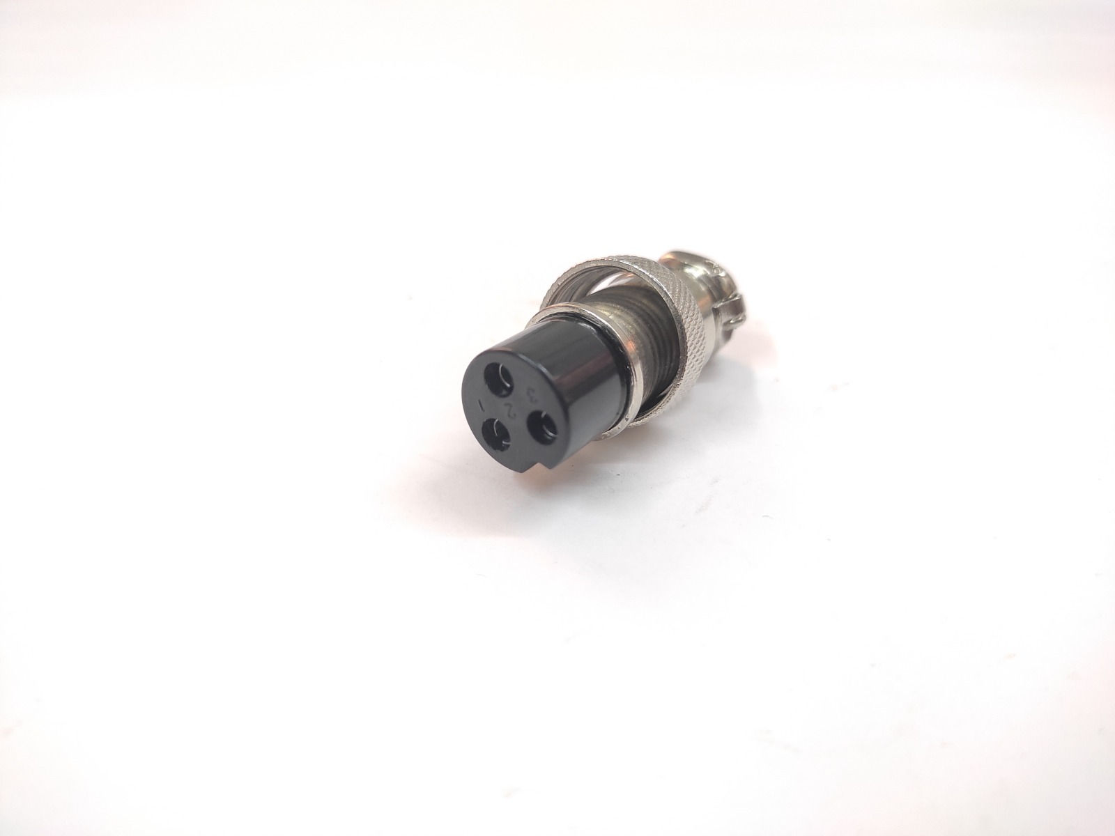 3Pin Round Socket, 5Amps Rating Without Wire