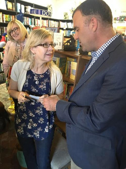 Cellar Door Bookstore, Benefit Reading