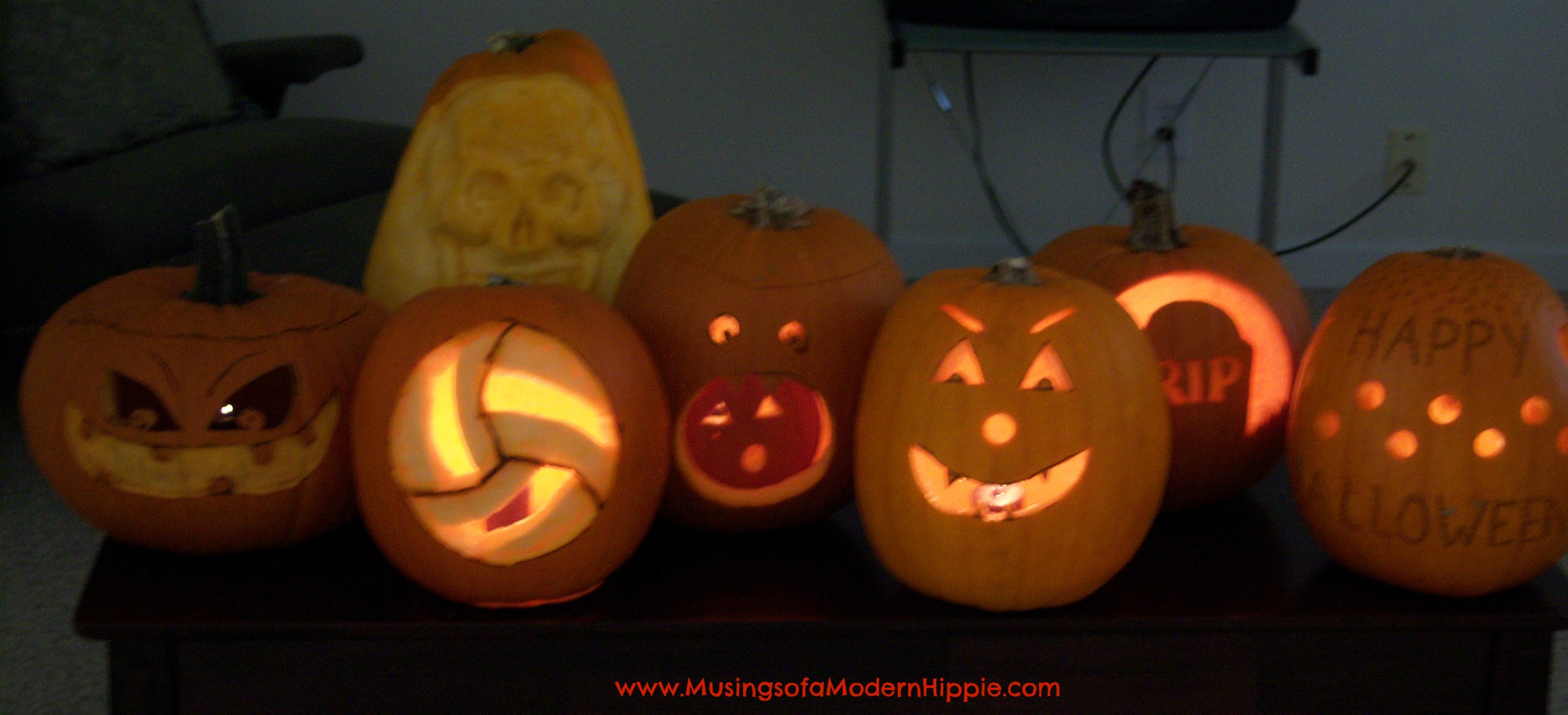 33 Pumpkin Carving Ideas and Recipes