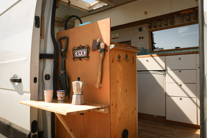 ausgebauter Camper von innen