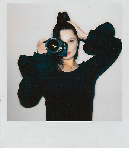 Jenna Ledger_polaroid-pfp_edited_edited.