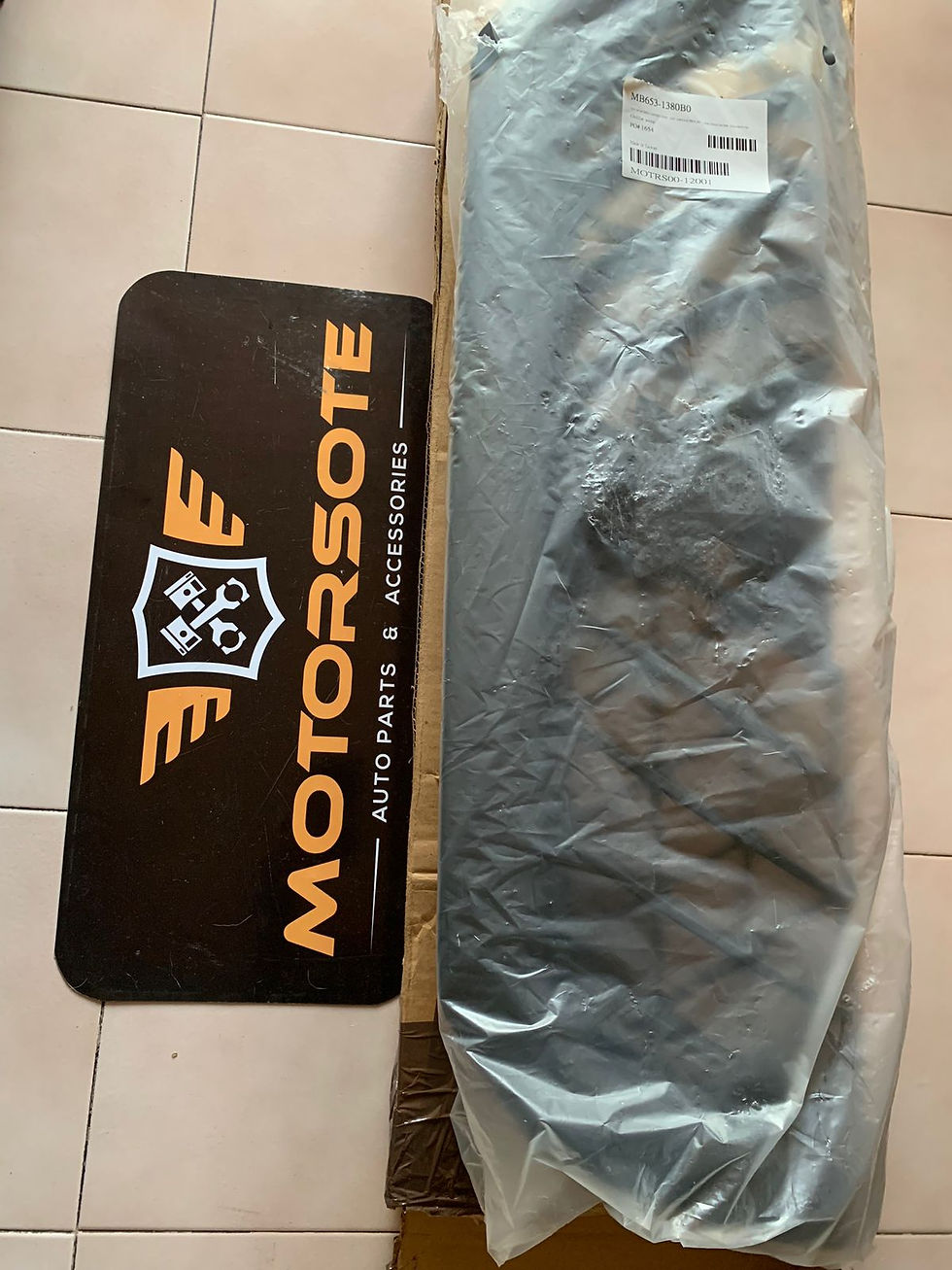 Miniatura: Mitsubishi Nativa Montero Sport Persiana frontal 2000-2001MR636387