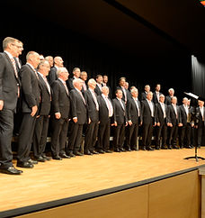 2012_Chor nach Uniformierung.JPG