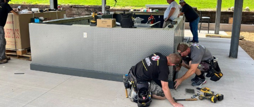 Patio building at Trio Bar & Grill in Lancaster