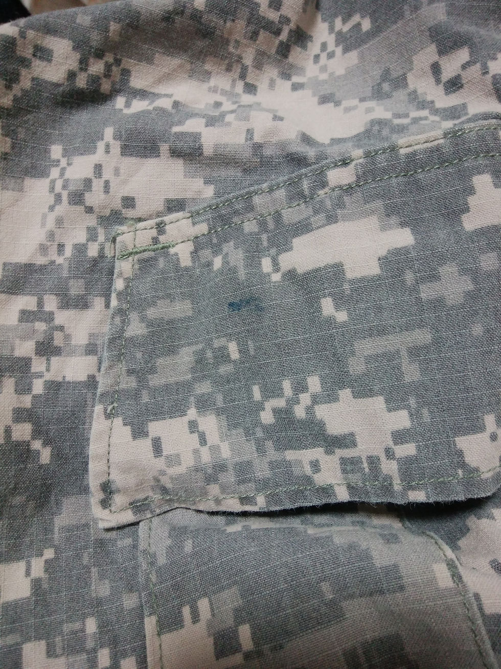 サムネイル： ACU FRパンツ M-L  2010 年  USED【AT128】