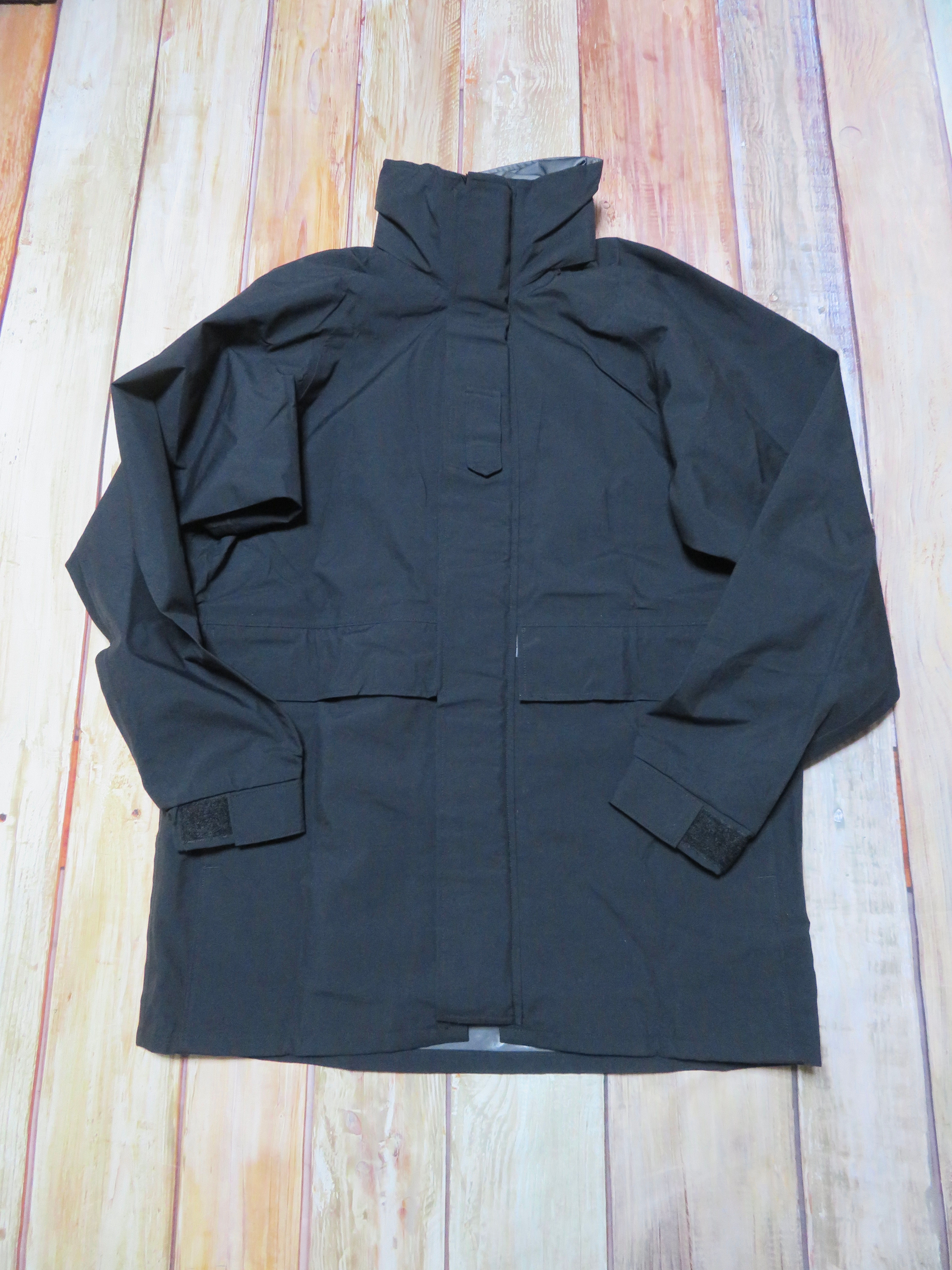 U.S.NAVY ゴアテックスパーカー 黒 M-XL 2018年 USED【NP060】