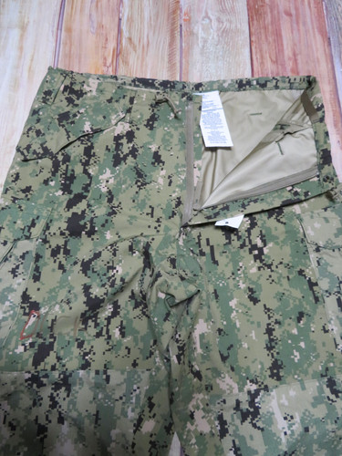 米軍実物 U.S.NAVY Gore-Tex PARKA ゴアテックス パンツ ECWCS | 柿田 米軍実物 U.S.NAVY Gore-Tex PARKA ゴアテックス パンツ ECWCS | 柿田
