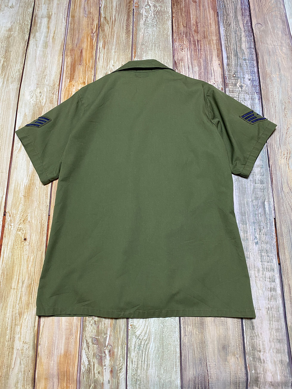 サムネイル： U.S.AIR FORCE OG-507 シャツ size16-1/2  1980s USED【OS001】