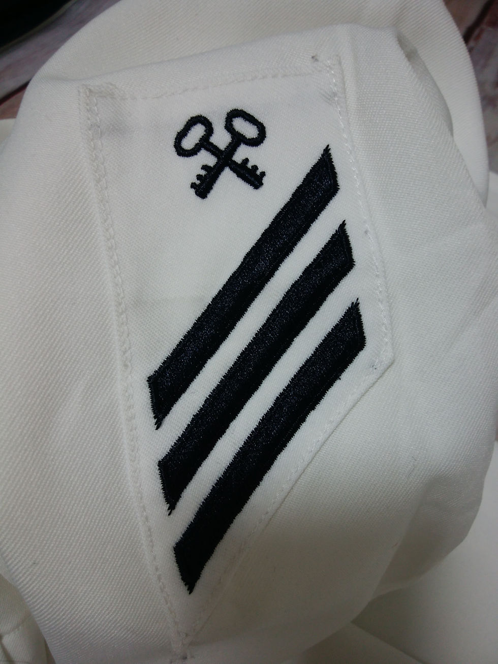 サムネイル： U.S.NAVY セーラー白  size42L  2011年 USED【N595】