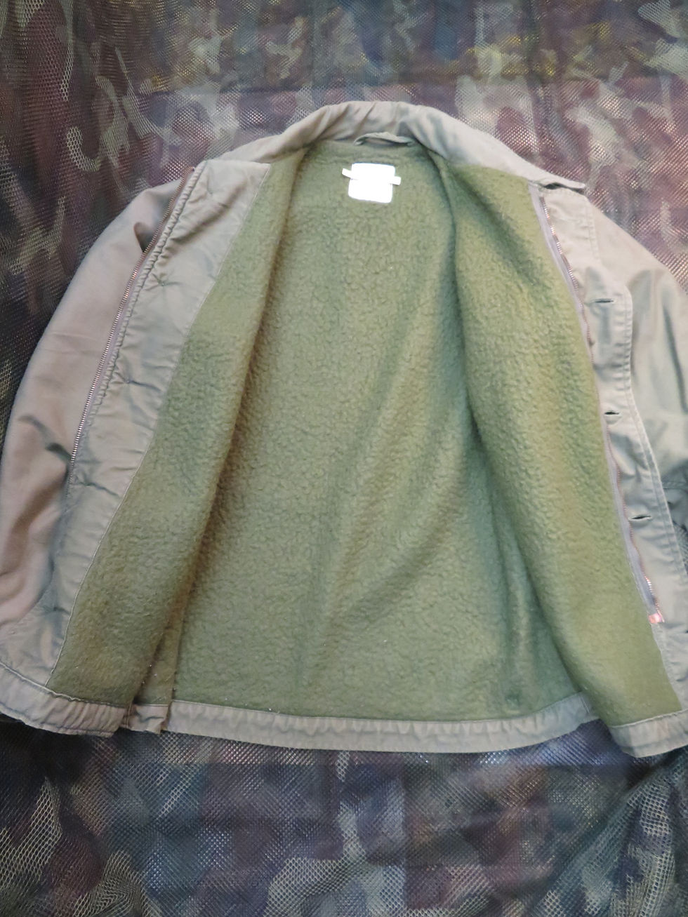サムネイル： U.S.NAVY A-2DECK JACKET 1986年 sizsL USED【OU006】