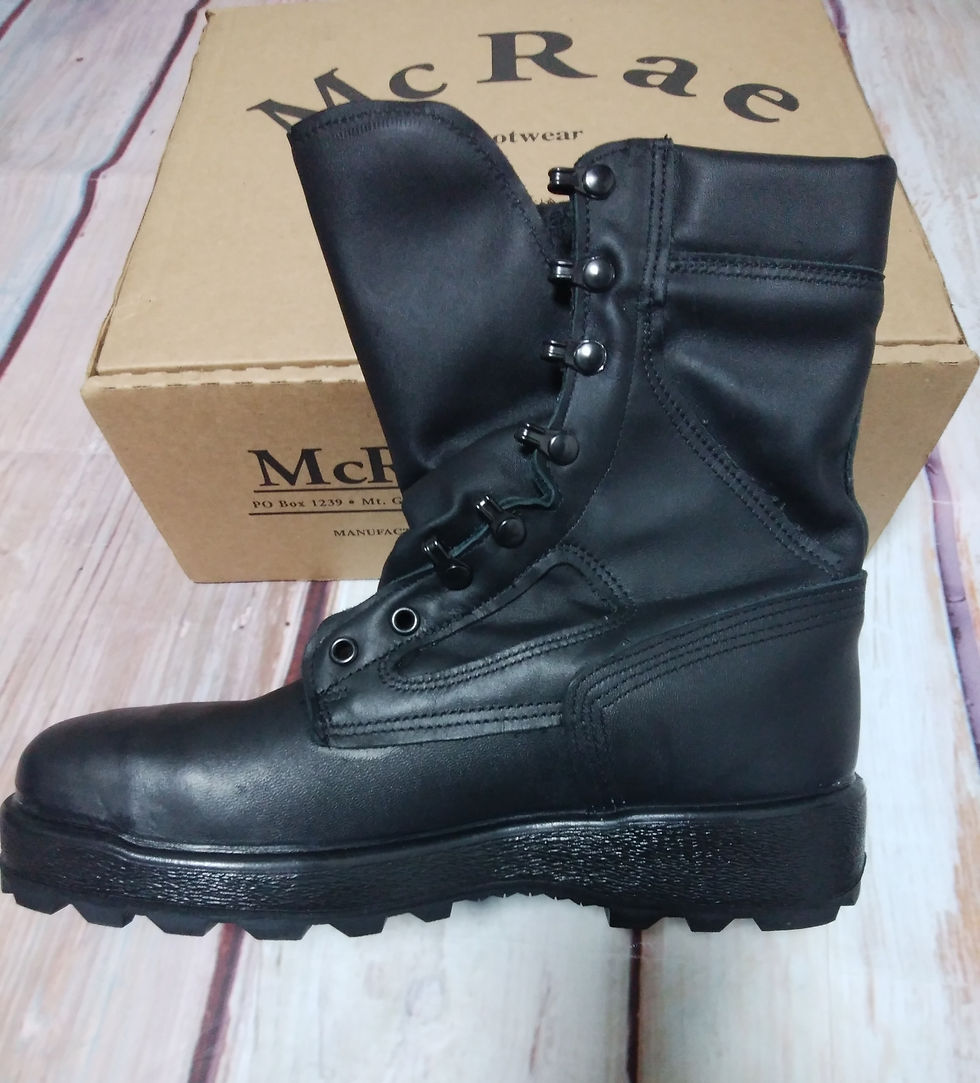 サムネイル： McRaeコンバットブーツ size 9.5  2022年  未使用 箱付き【SB043】