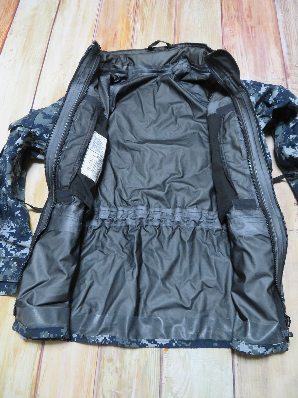サムネイル： U.S.NAVY NWU TYPEⅠ ゴアテックスパーカー S-XS 2014年 USED【NP062】