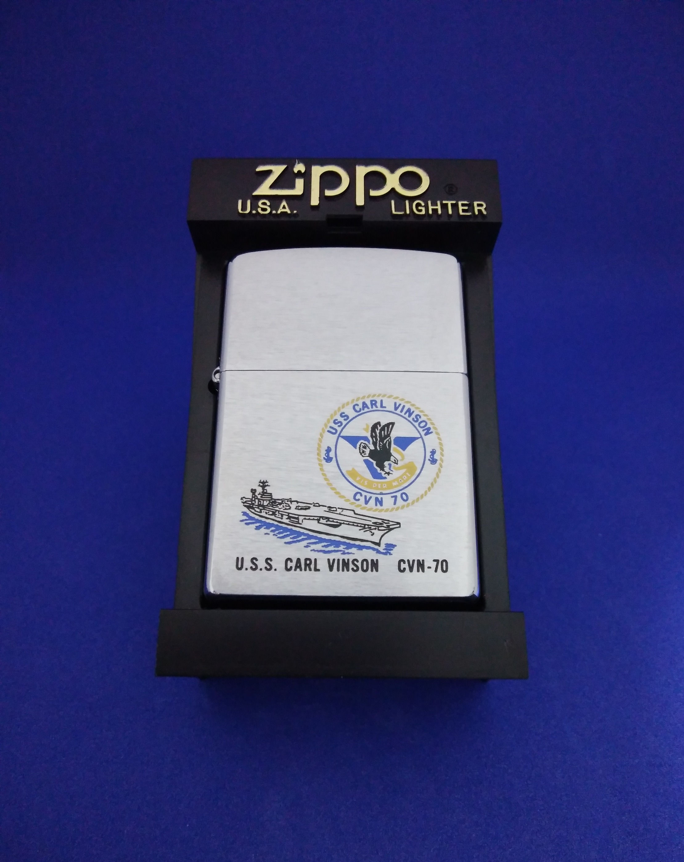 U.S.NAVY  ZIPPO  CVN-70  U.S.S.  CARL  VINSON  1999年   未使用 【Z099】