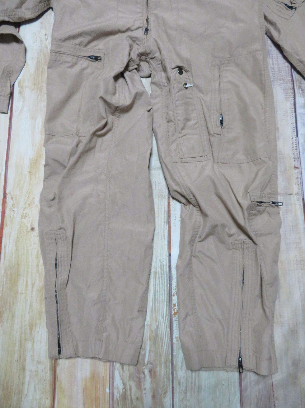 サムネイル： CWU-27Pフライトカバーオール TAN size42R  2008年 USED【27P031】