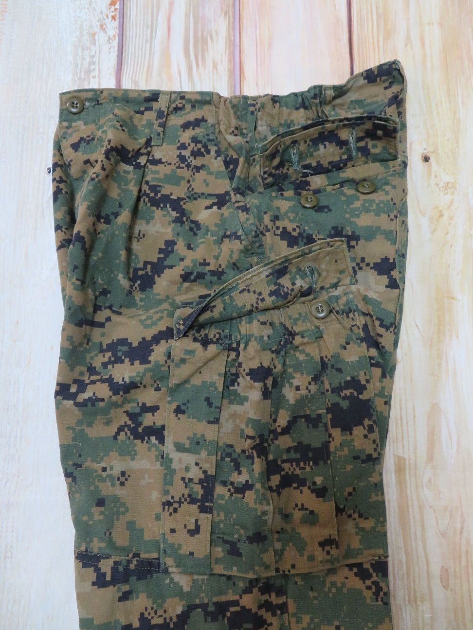 サムネイル： MARPAT WOODLAND パンツ M-R 2006年 USED【MWT023】