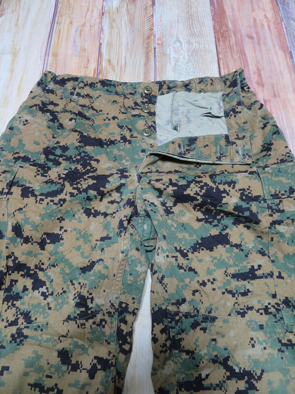 サムネイル： MARPAT WOODLAND パンツ M-R 2004年 USED【MWT025】