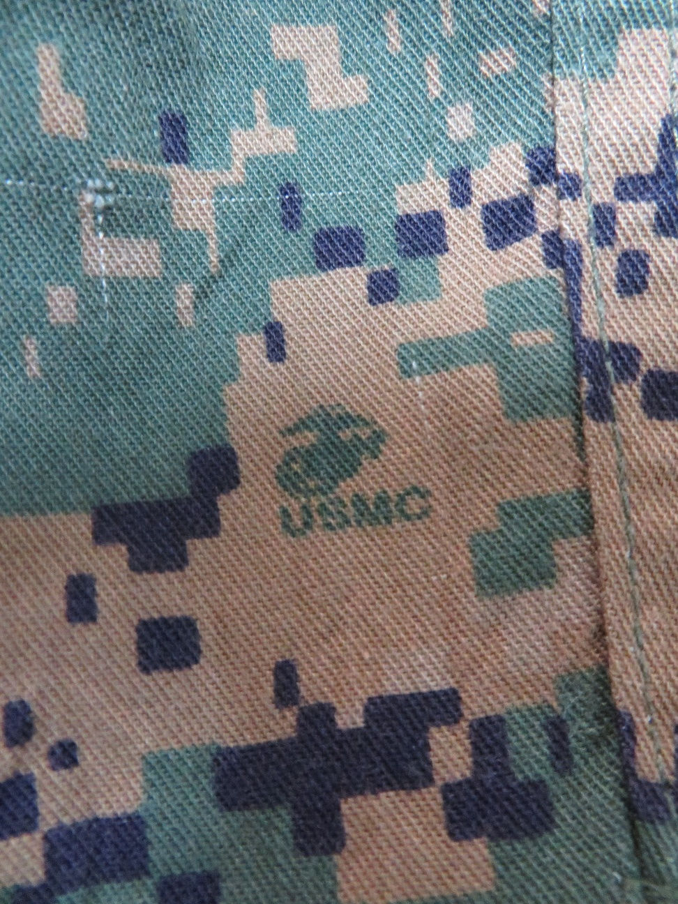 サムネイル： MARPAT WOODLAND ジャケット M-L  USED【MWB036】