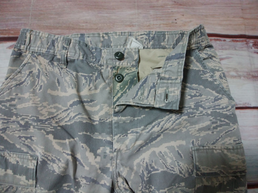 サムネイル： U.S.A.F  ABU パンツ 32-R  2007年 USED【ABT087】