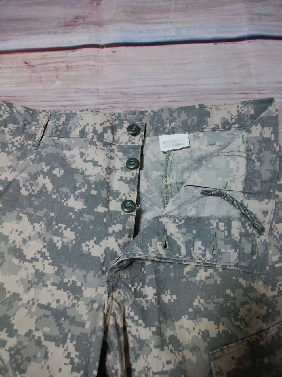 サムネイル： ACU FRパンツ M-R  2010 年  USED【AT127】