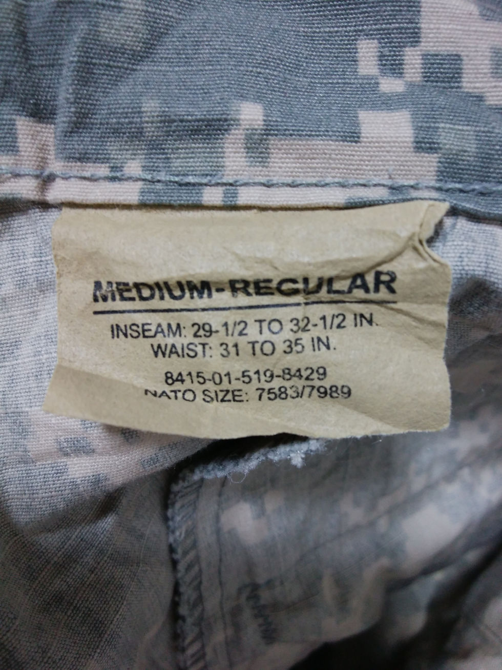 サムネイル： ACU パンツ M-R 2004年 USED【AT136】