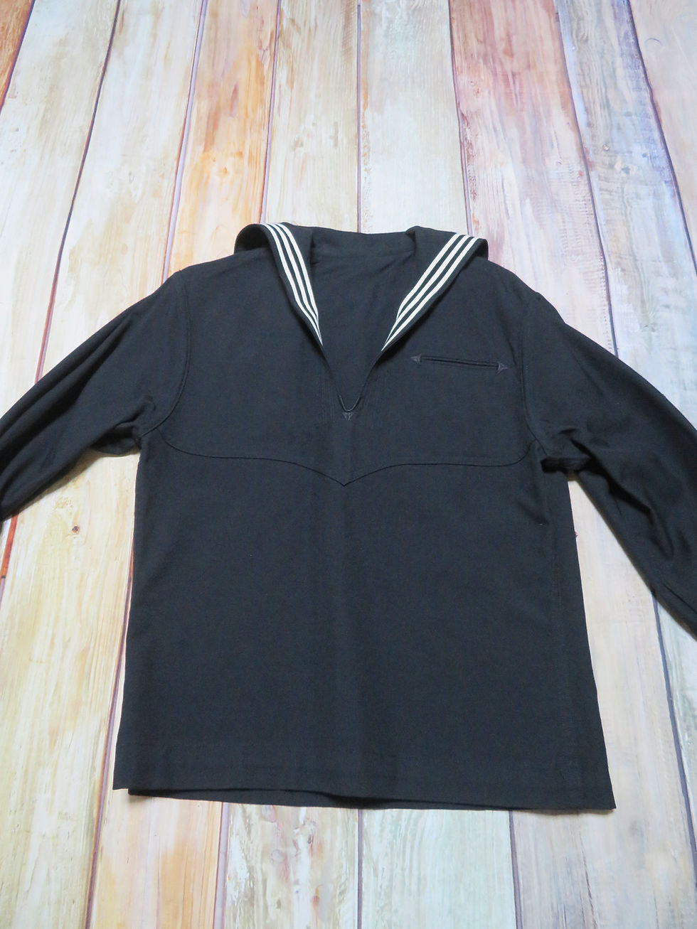 サムネイル： U.S.NAVY セーラー黒  size40R 1997年 USED【N322】
