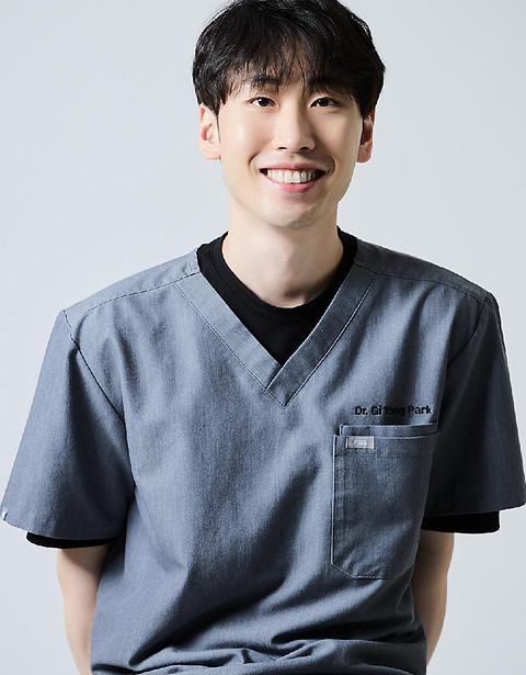 Dr Dean Park.jpg
