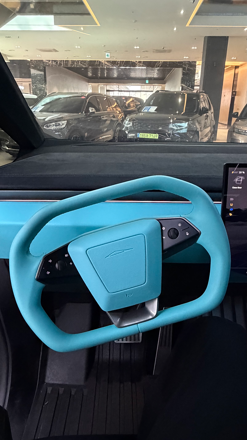 섬네일: 2024 Tesla Cybertruck