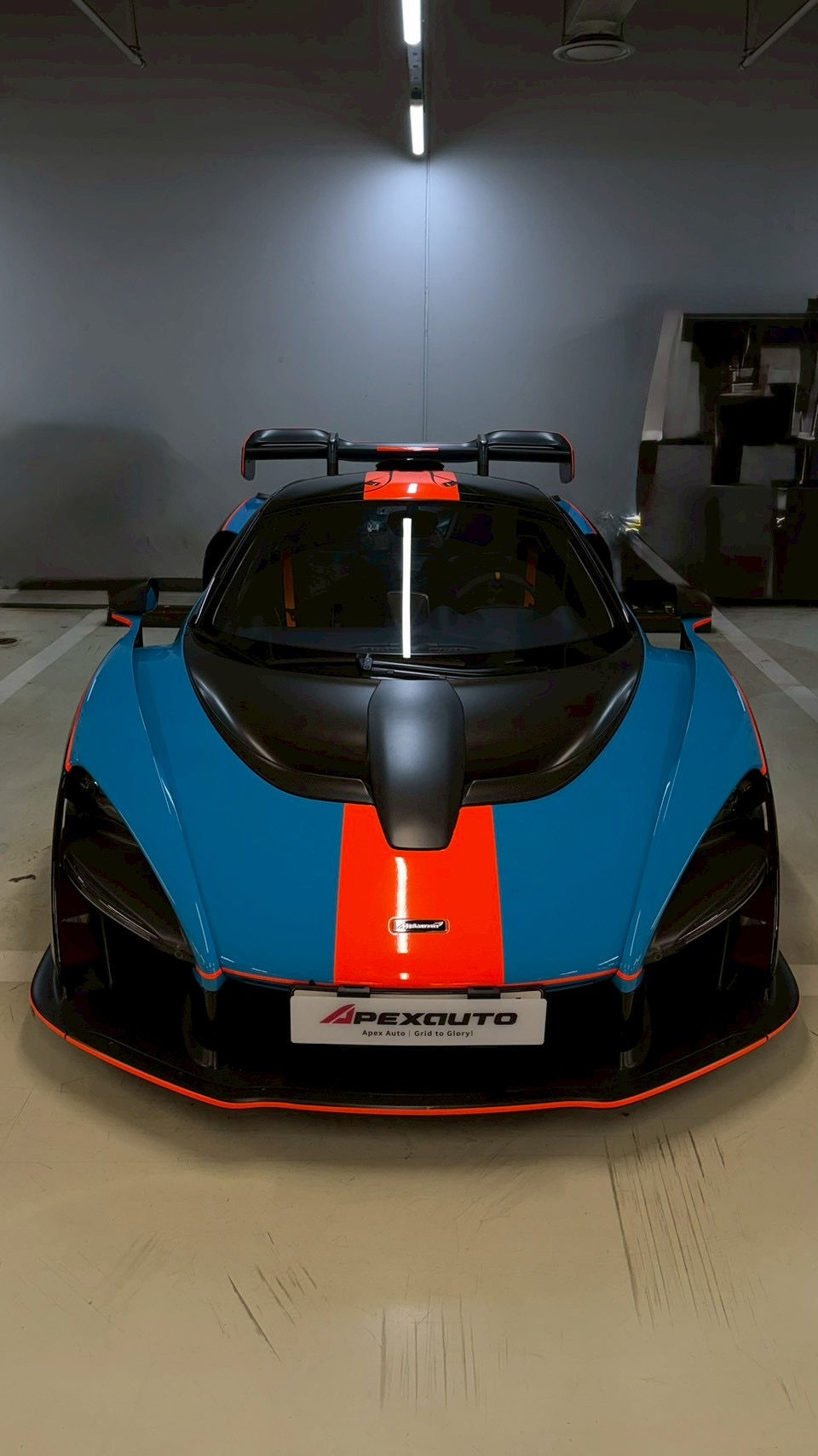 섬네일: 2019 McLaren Senna Coupe