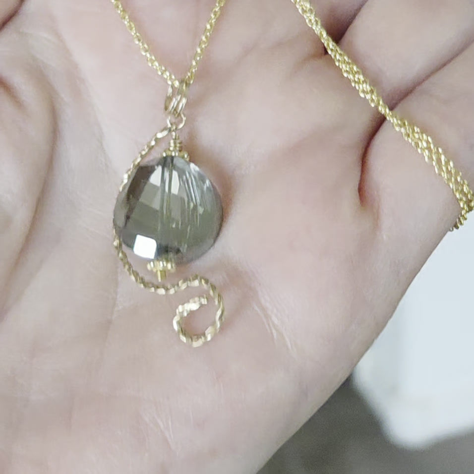 Thumbnail: Green Titanium-coated Crystal