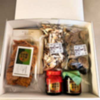 ギフトセット（竹） 国産乾燥しいたけ＆加工品詰合せ　南三陸【株式会社椎彩杜】