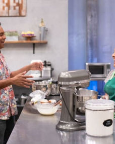 Host Ali Khan & Veruska Samanez