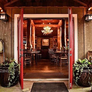 overlook-inn-entrance-min.jpg