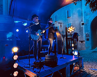 groupe de musique mariage live duo scène airstream ambiance élégante soirée