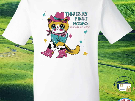 Squadgifts - Cat this is my first rodeo please be nice shirt