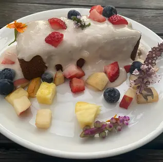 Gourmet Sustainability: The Plot's Plant-Powered Culinary Revolution