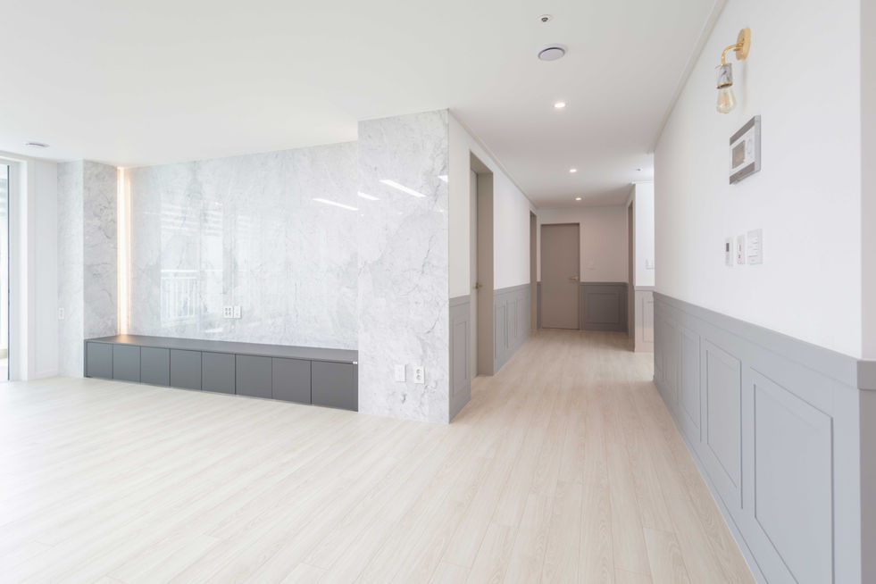 비산래미안 58평 거실5.jpg