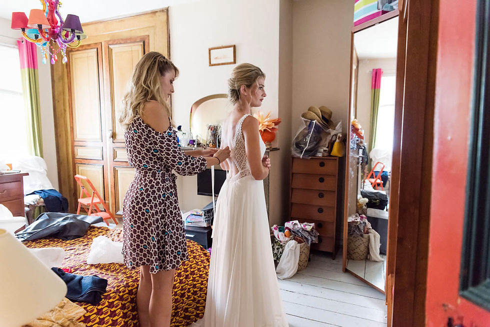 les préparatifs de la mariée.
