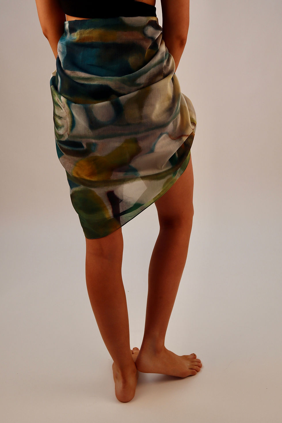 Thumbnail: Yellow Chrysanthemum Silk/Cotton Scarf (large)