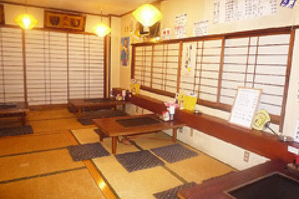 広々とした座敷席