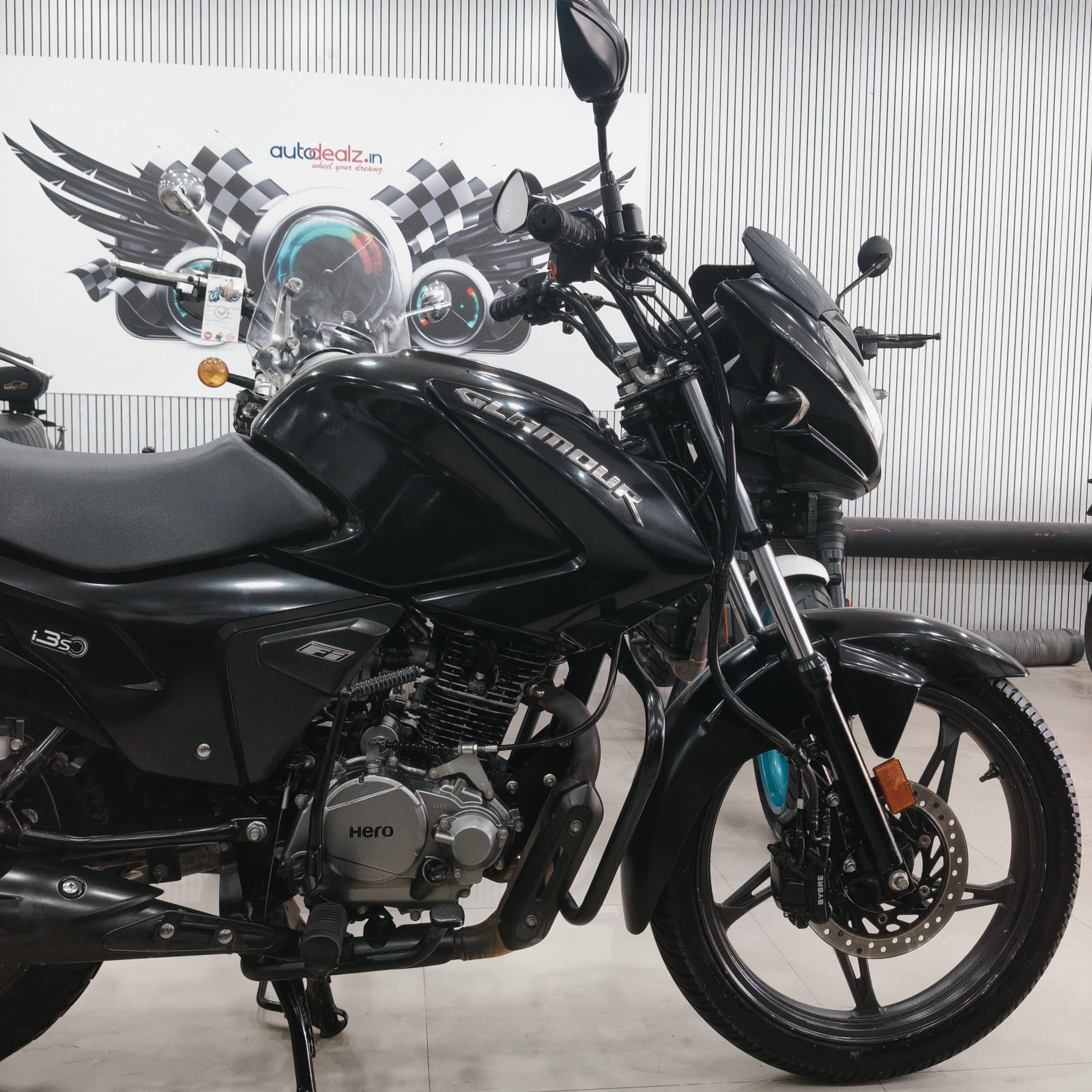 Hero Glamour Disc BS6 GBW