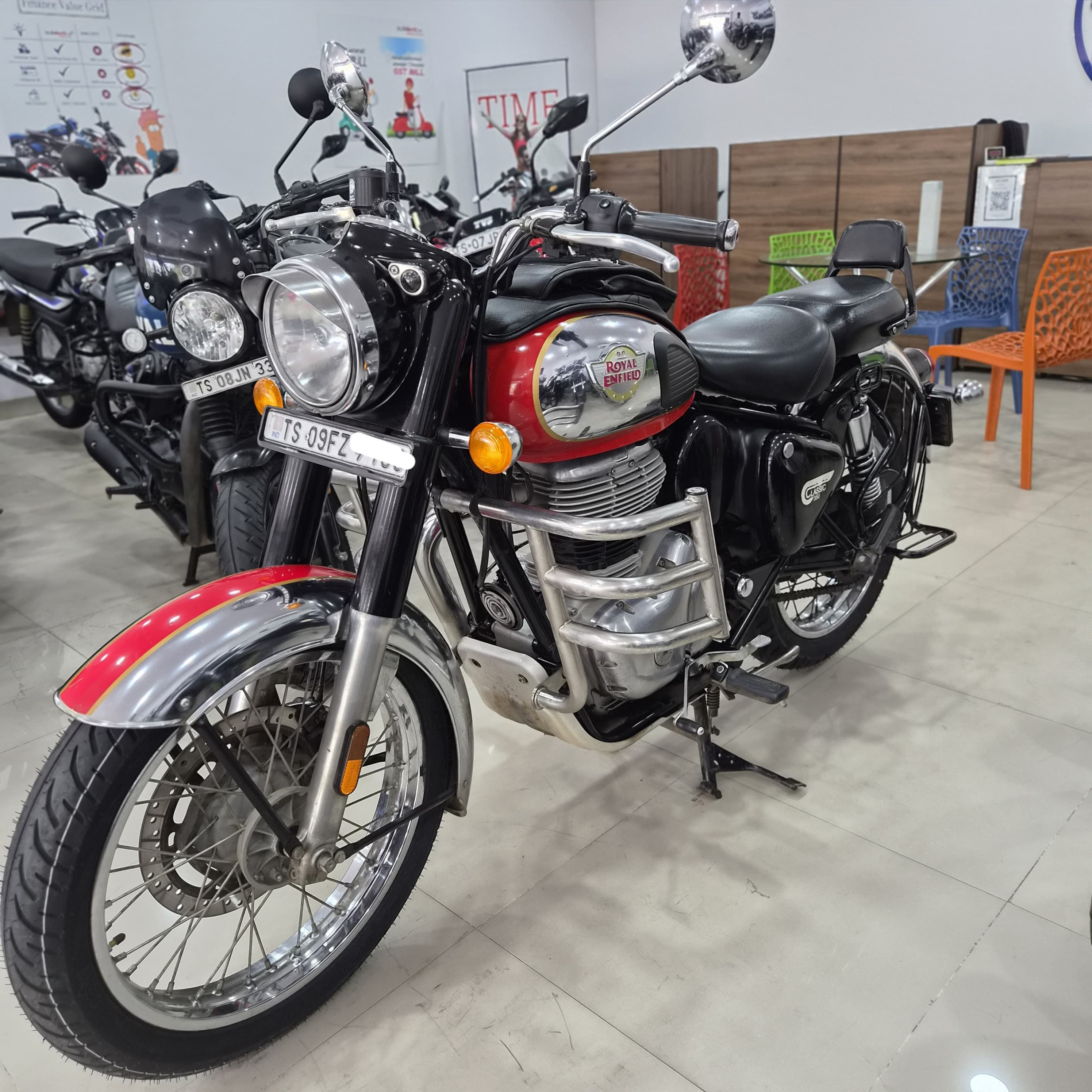 Royal Enfield Classic 350 BS6 (GBW)