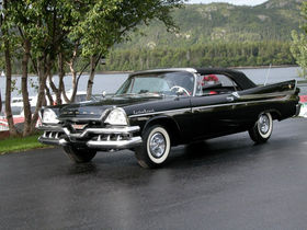 Dodge Custom Royal 1957 Photo Gallery | Vernons Antique Car Museum