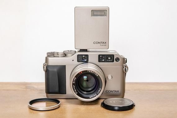 rangefinder film camera