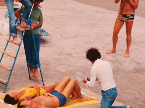 Capturing the Essence of Life : Street Photography Now & Then