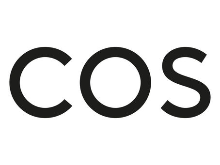 Quiet Power, Polished Basics, & Elevated Restraint