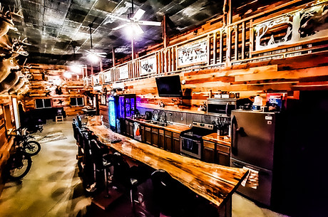 Illinois whitetail deer outfitter JM Outdoor Ops Hunting Lodge